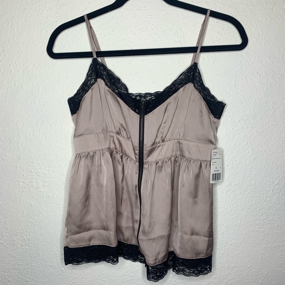 Forever 21 satin lace camisole tank  NWT - Picture 3 of 3